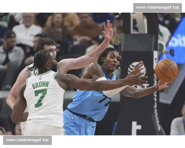 NBA直播热潮再起:全程高清赛事体验与精彩赛况实时更新 NBA直播热潮再起:全程高清赛事体验与精彩赛况实时更新